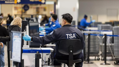 Exclusive Justification for Air Travel: ICE Employs ‘Confidential’ Passenger Information for Deportations